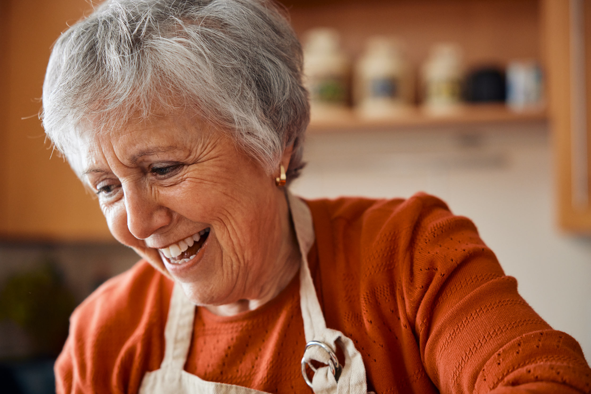 gray-haired-woman-laughing-new-york-natural-laugh-commercial-photography