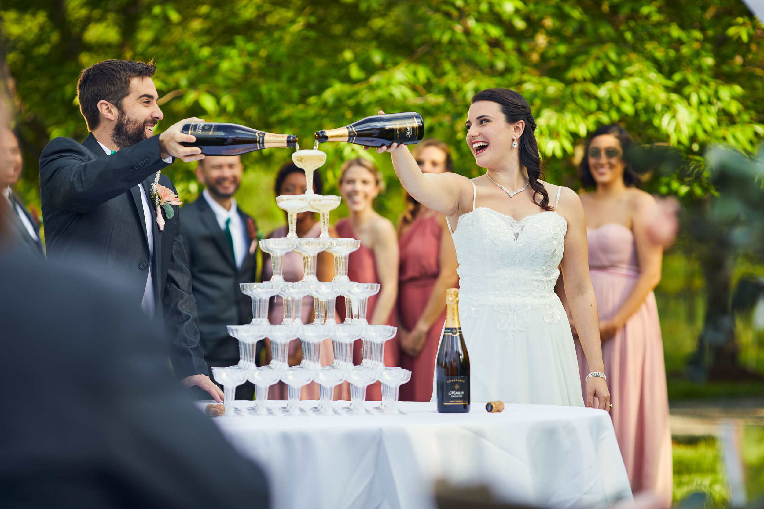 married-couple-pouring-champagne-dc-commercial-photographer-eli-meir-kaplan