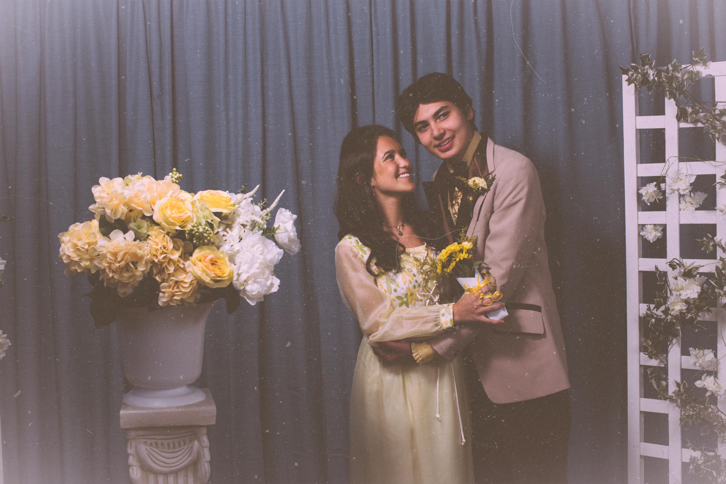 vintage-prom-photo-highmark-dmv-commercial-photographer-eli-meir-kaplan