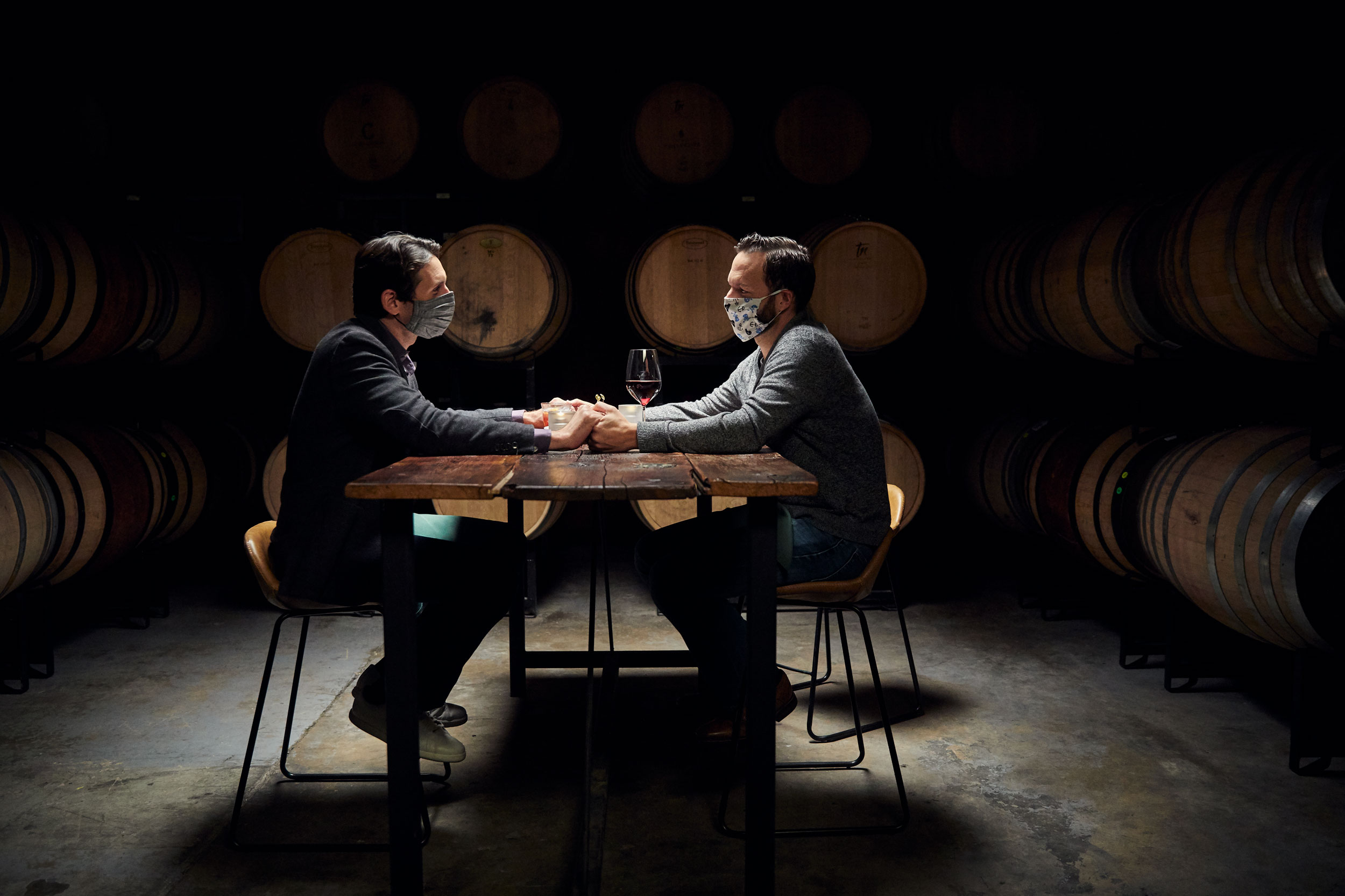 wine-collective-male-couple
